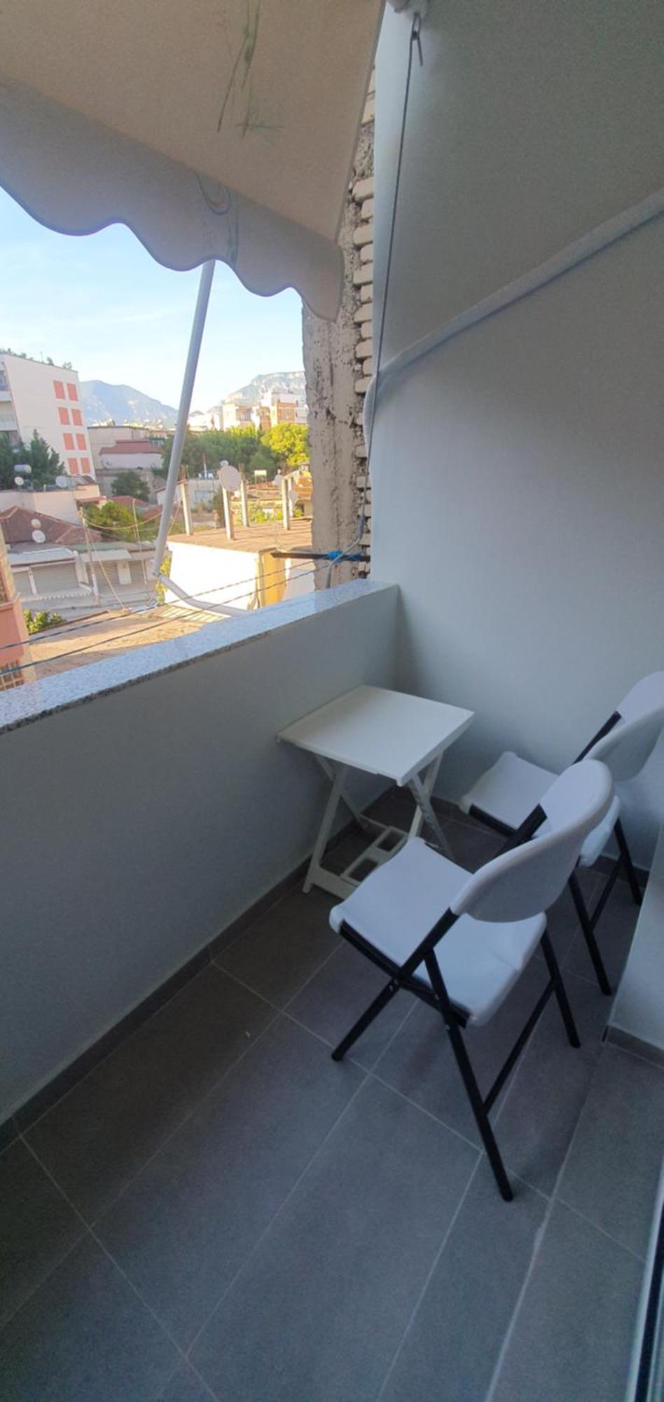 Charming Comfort Apartment Tirana Bagian luar foto